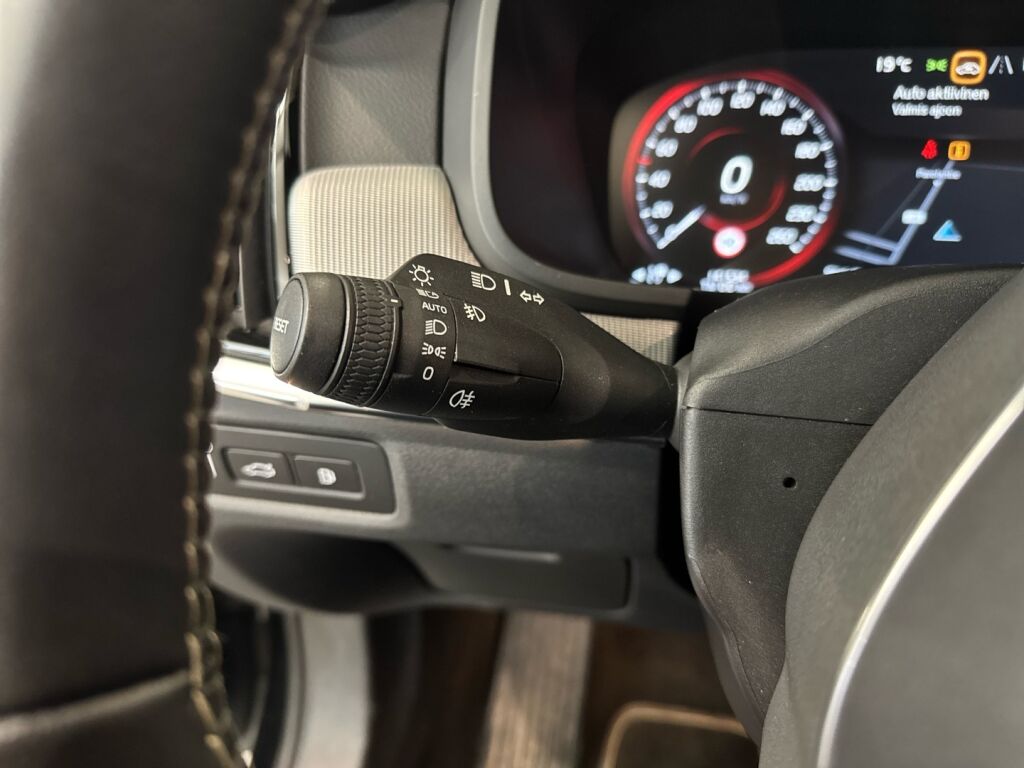 Volvo V90 2020 Harmaa