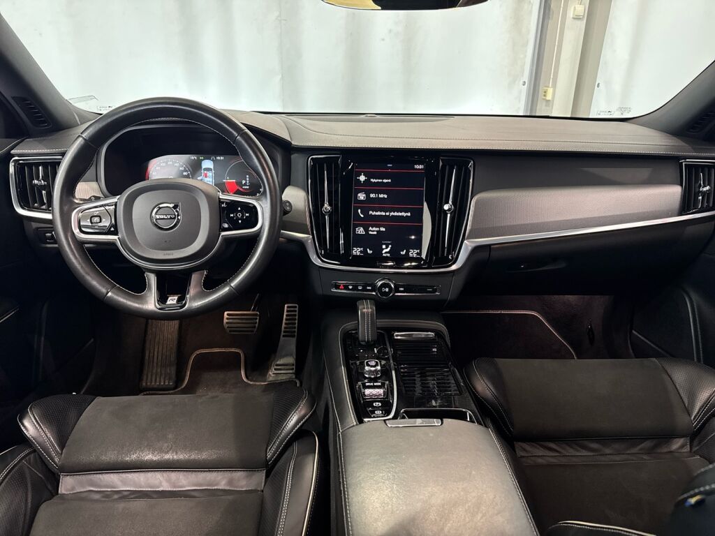 Volvo V90 2020 Harmaa