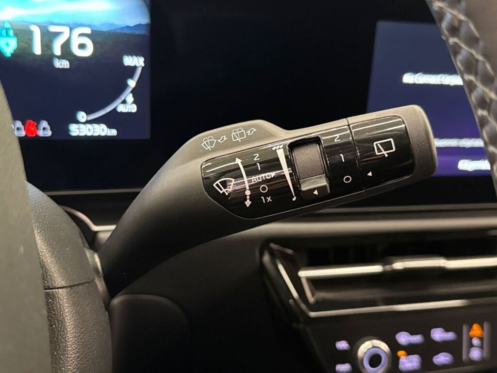 Kia Niro 2023 Sininen