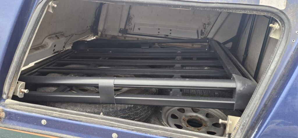 Nissan Cab 2004 Vihreä