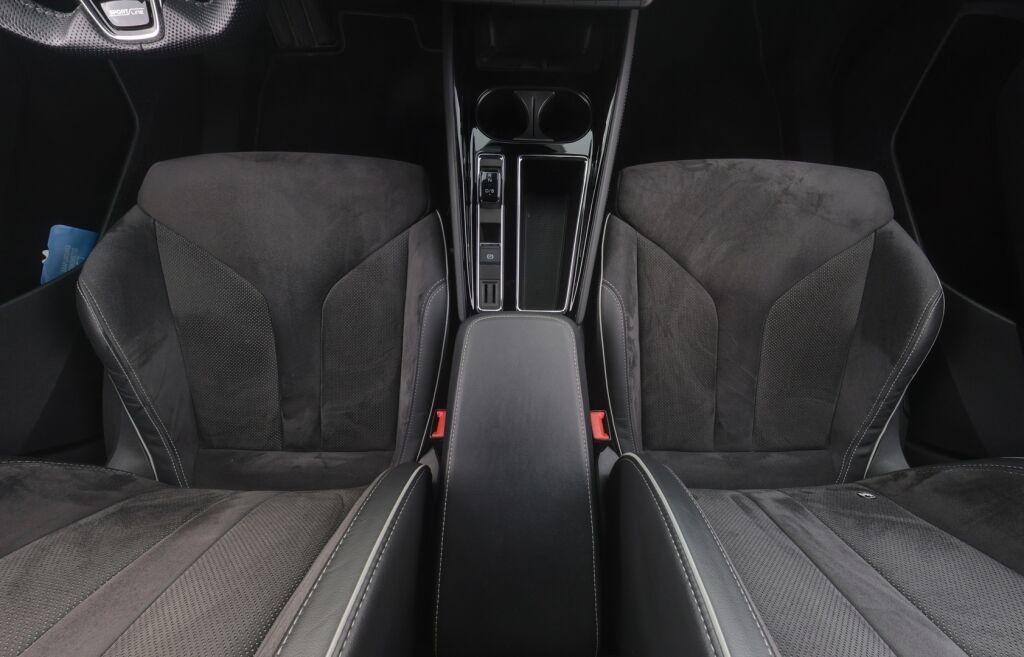 Skoda Enyaq 2021 Sininen