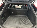 Volvo XC60 2024 Musta