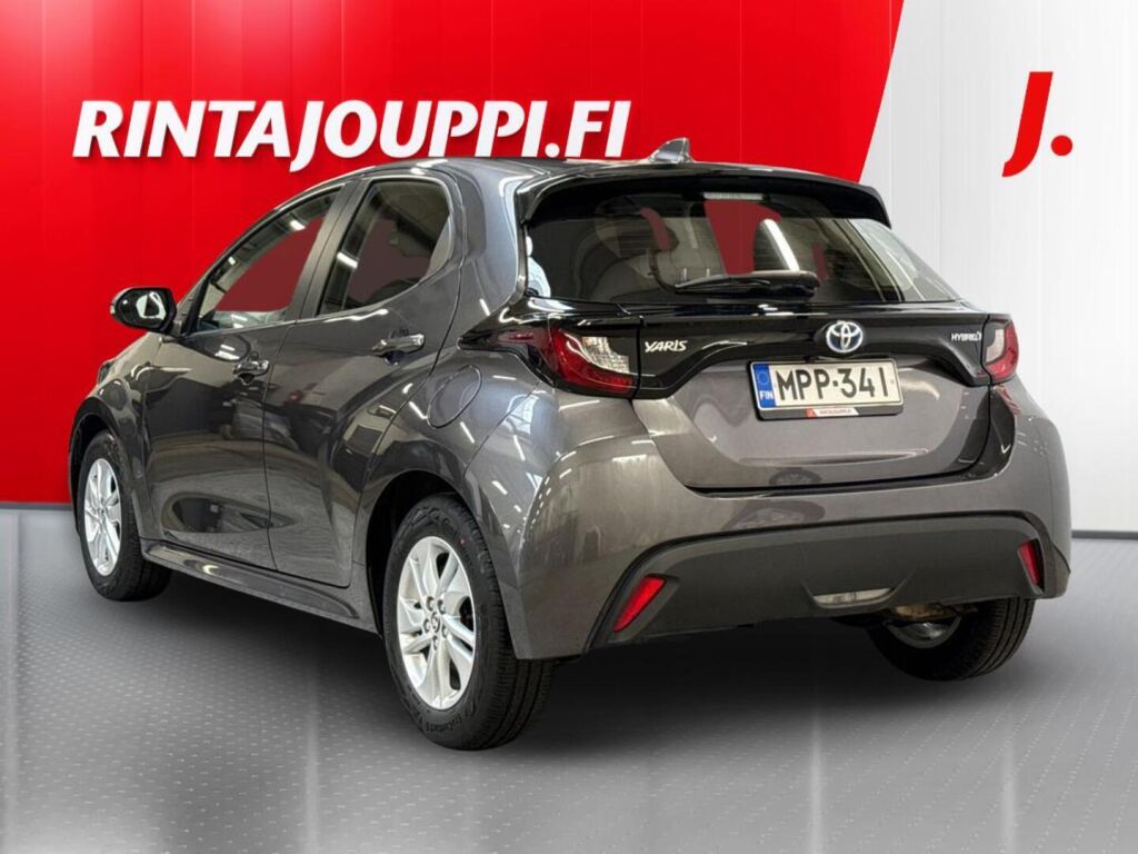 Toyota Yaris 2024 Harmaa