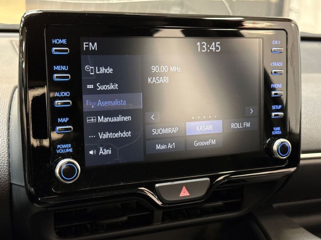 Toyota Yaris 2024 Harmaa