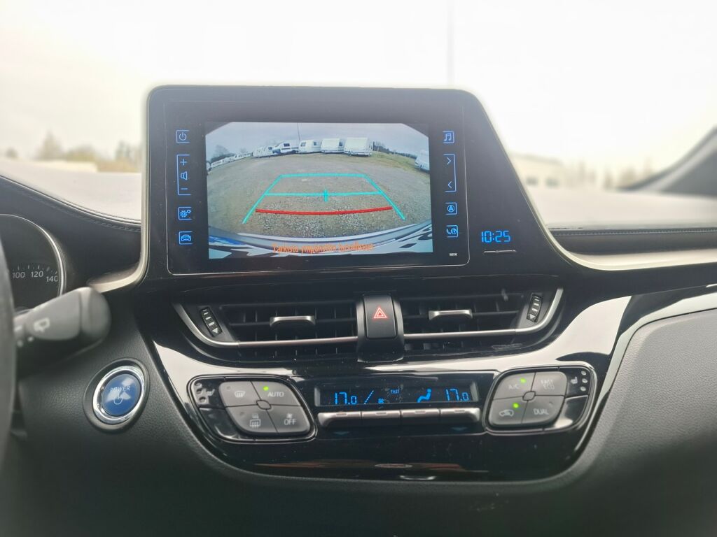 Toyota C-HR 2019 Harmaa