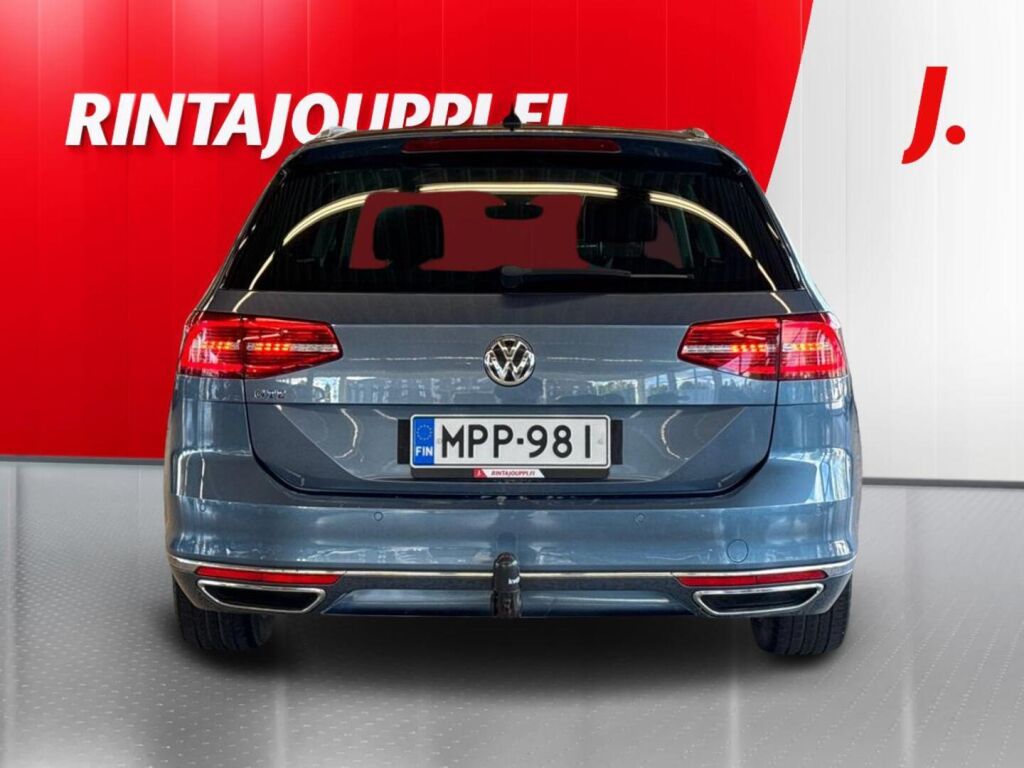 Volkswagen Passat 2016 Sininen
