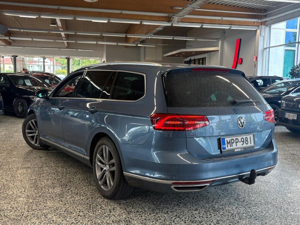 Volkswagen Passat 2016 Sininen
