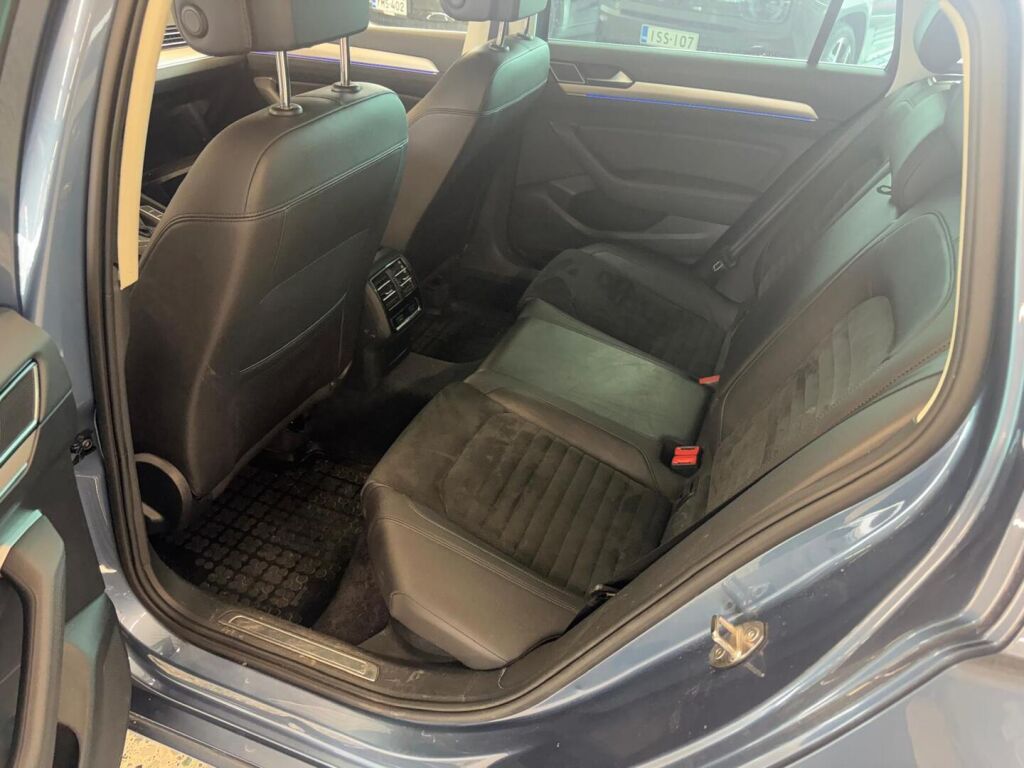 Volkswagen Passat 2016 Sininen