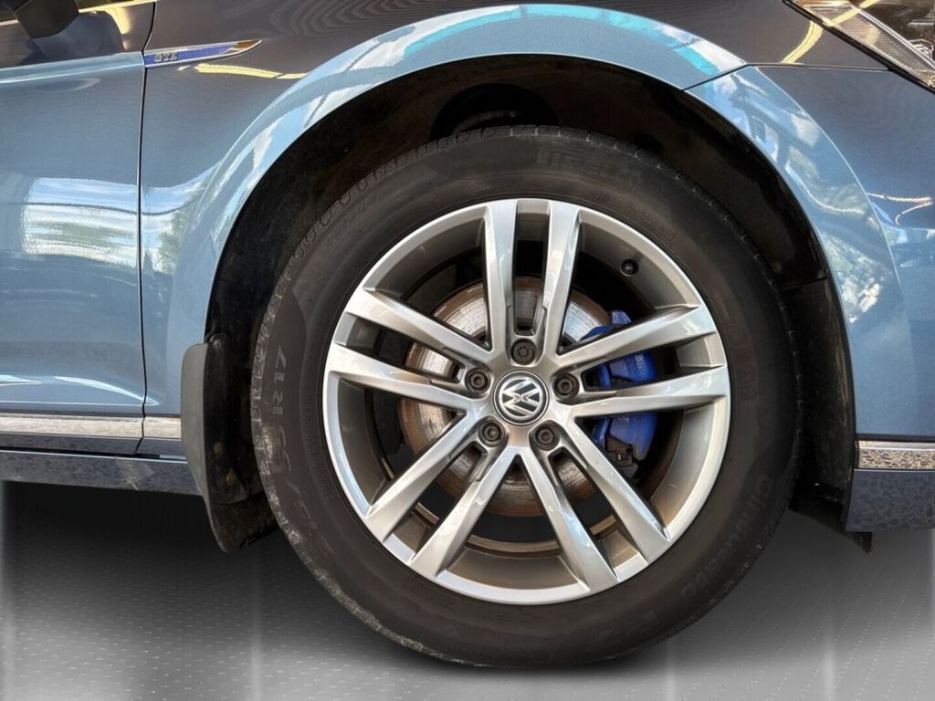 Volkswagen Passat 2016 Sininen
