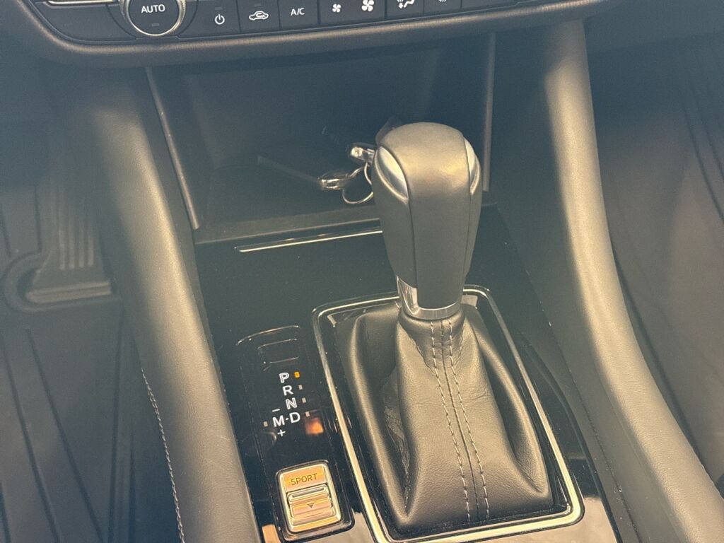 Mazda Mazda6 2024 Valkoinen