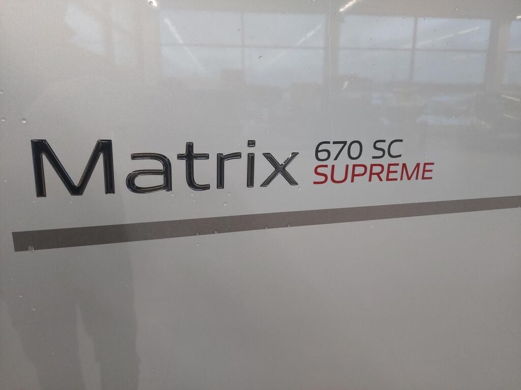 Adria Matrix Supreme 670 SC 2023 Harmaa