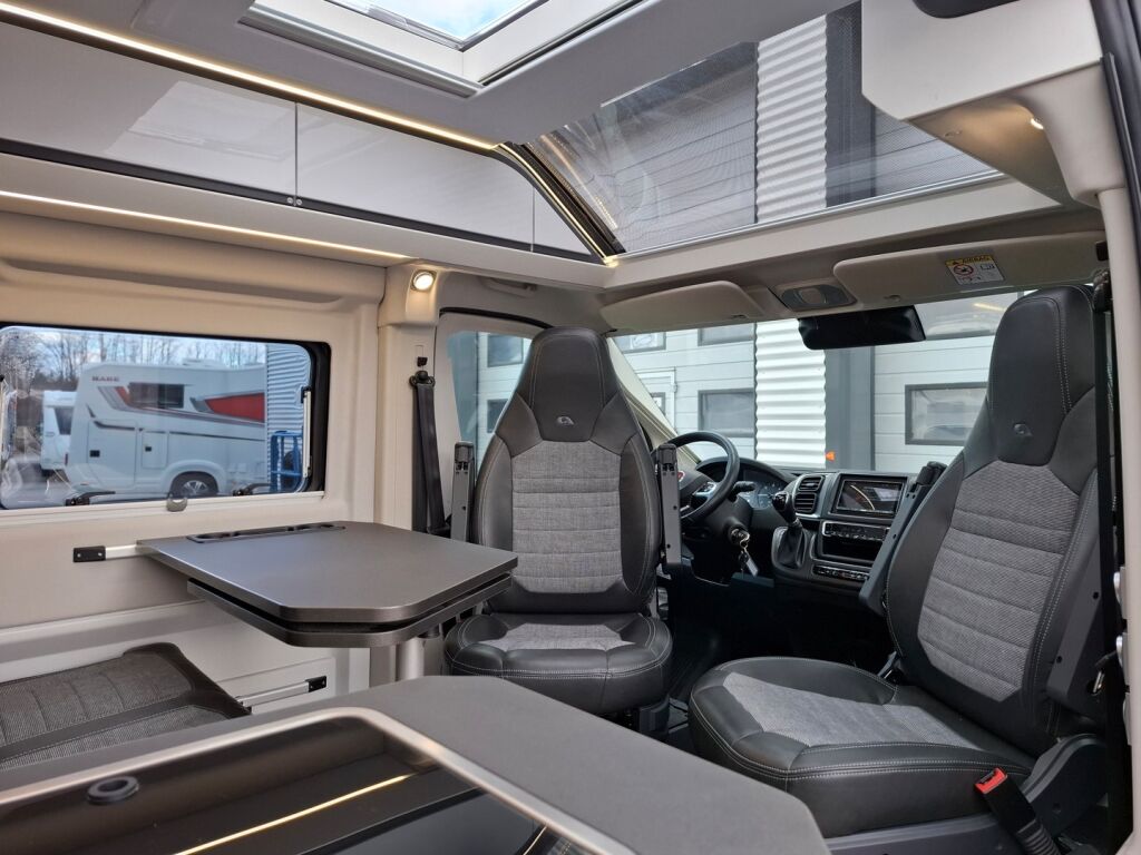 Adria TWIN SUPREME 640 SLB 2024 Harmaa