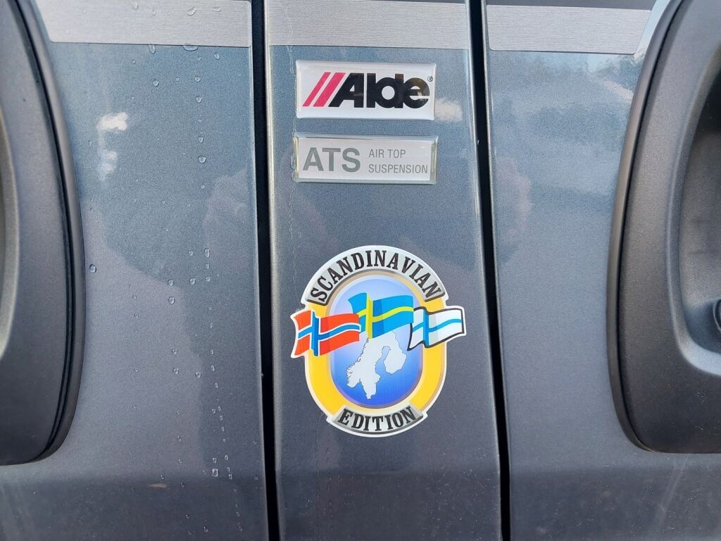 Adria TWIN SUPREME 640 SLB 2024 Harmaa