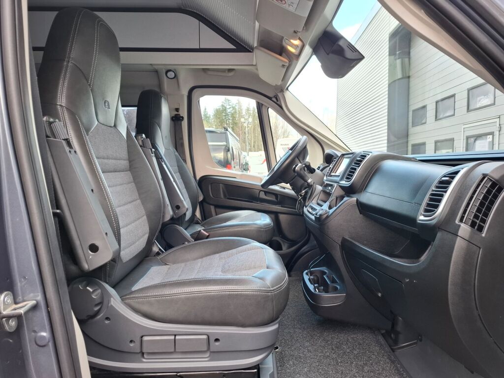 Adria TWIN SUPREME 640 SLB 2024 Harmaa