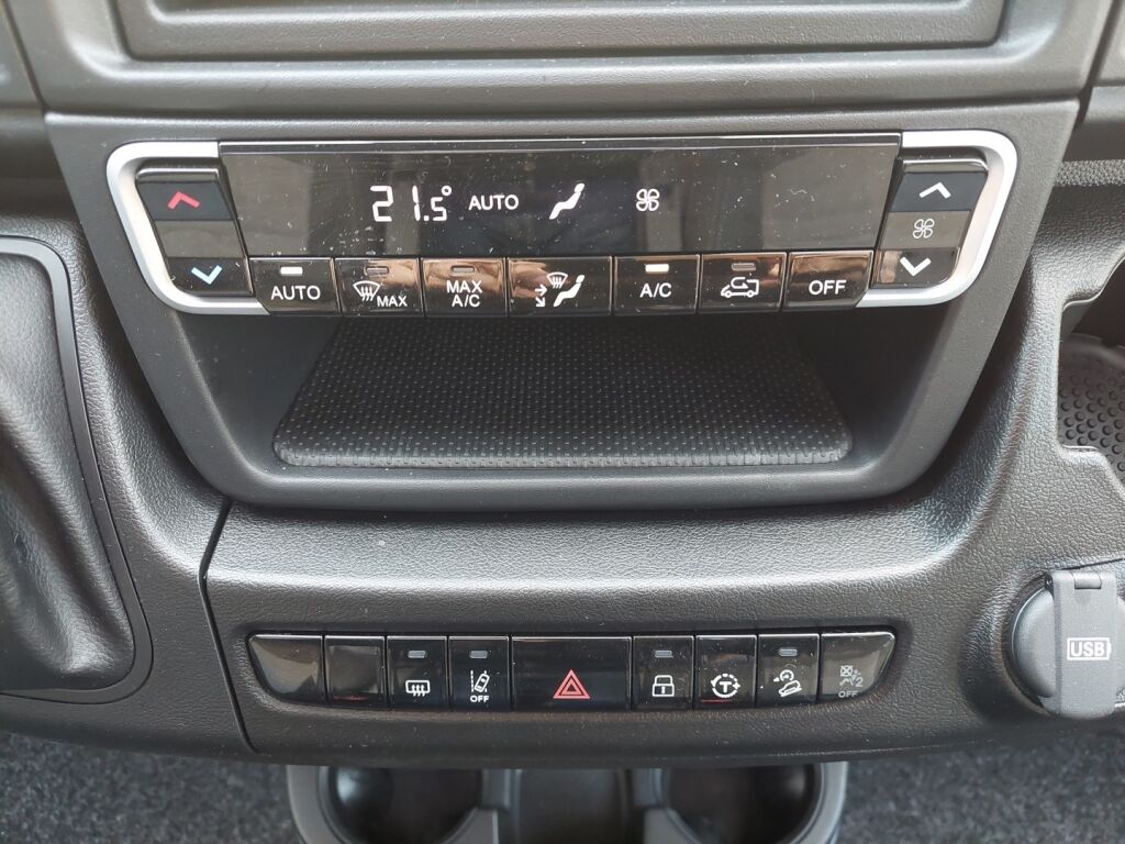 Adria TWIN SUPREME 640 SLB 2024 Harmaa