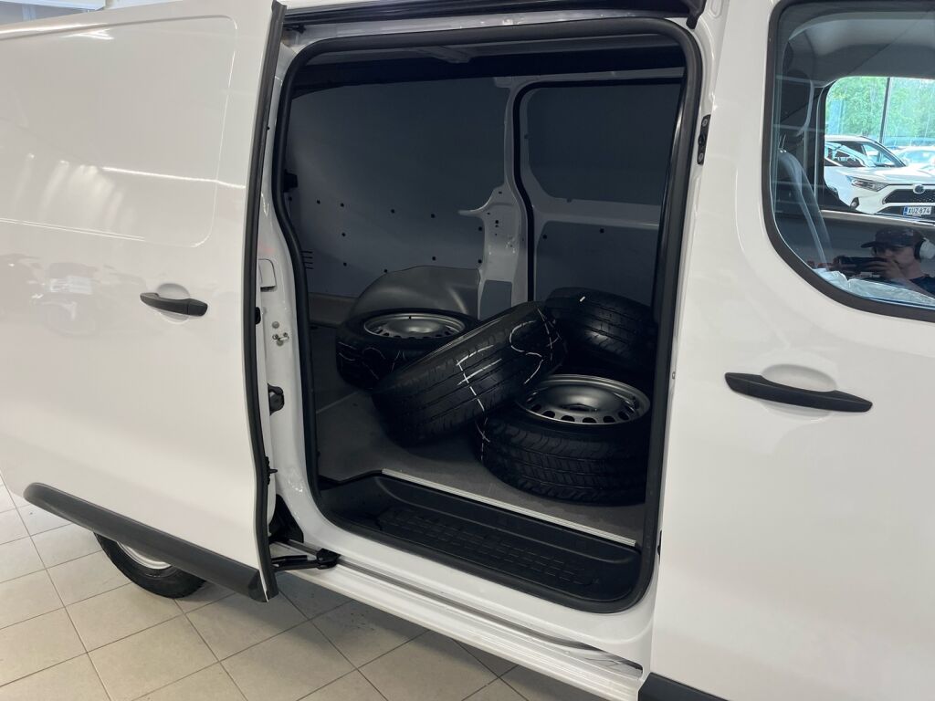 Toyota Proace 2024 Valkoinen
