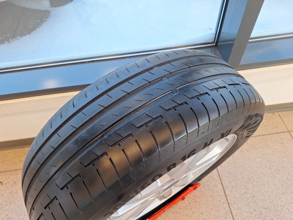 Ford Transit Connect 2024 Valkoinen