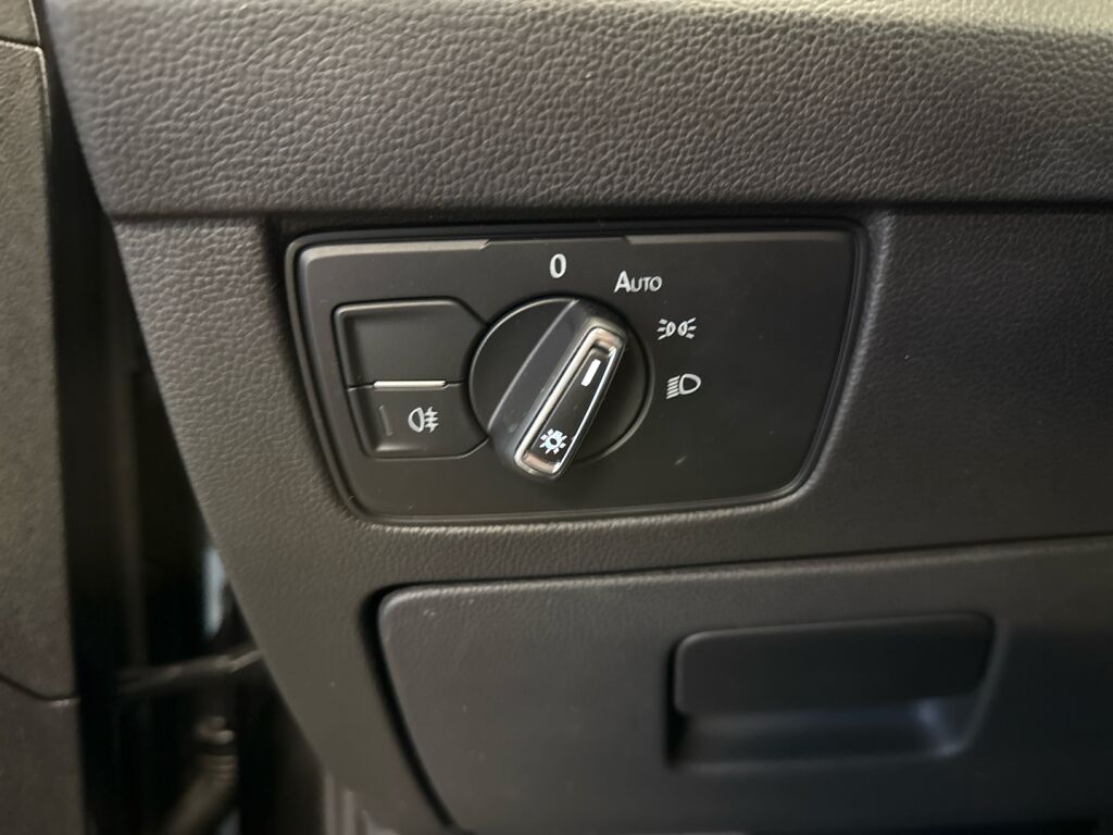 Volkswagen Passat 2021 Harmaa