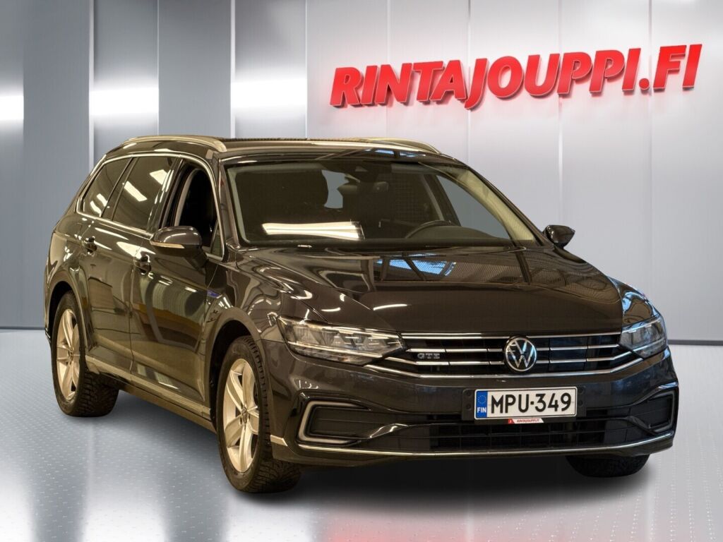 Volkswagen Passat 2021 Harmaa