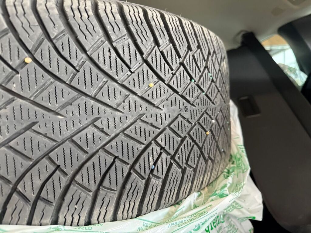 Volvo V60 2024 Harmaa