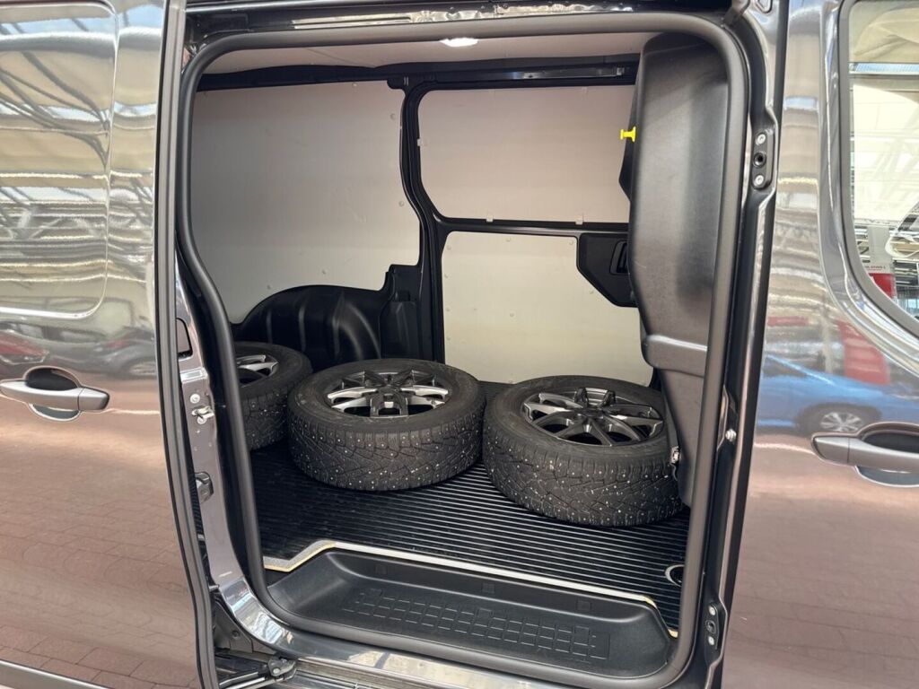 Toyota Proace 2024 Harmaa