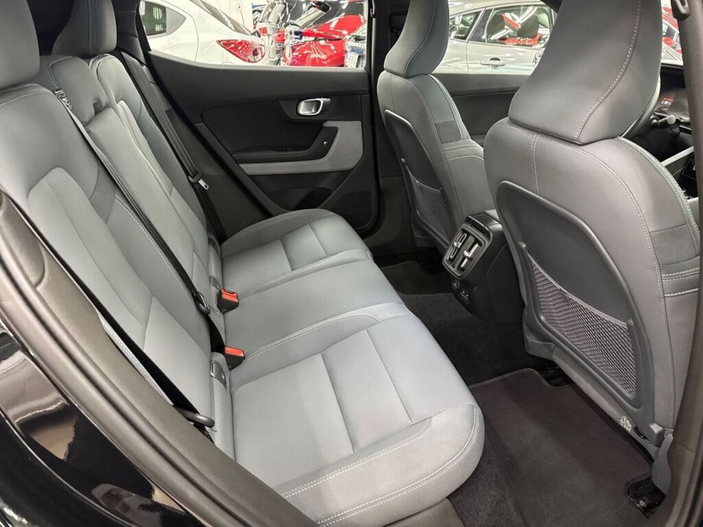 Polestar 2 2021 Musta