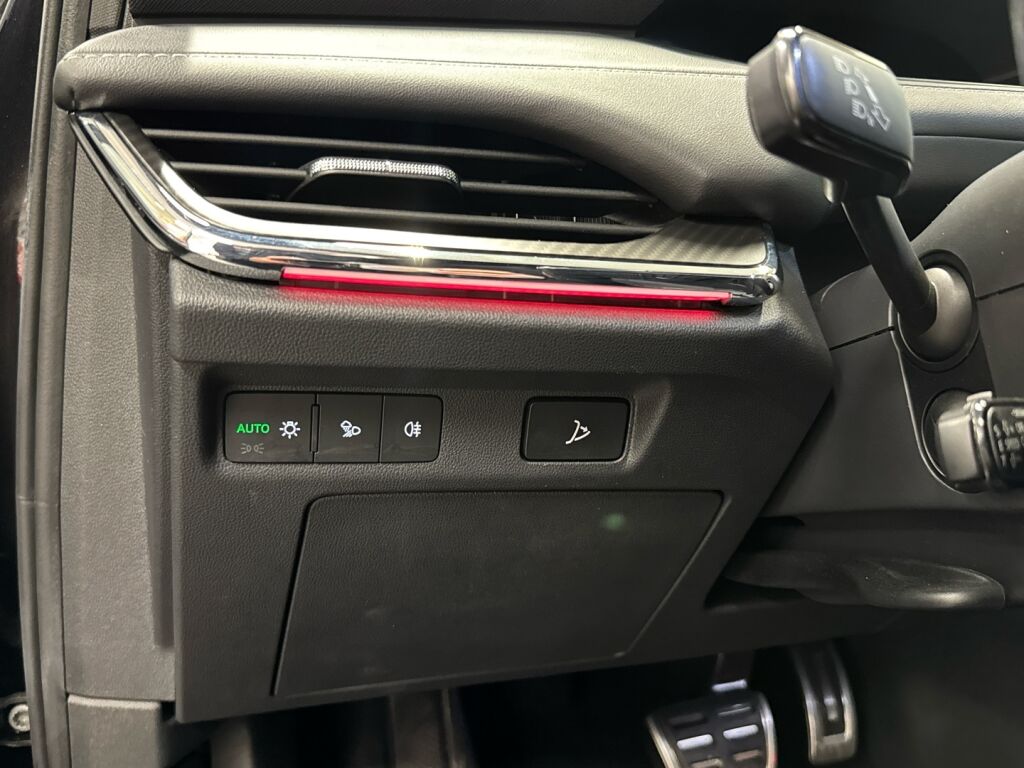 Skoda Enyaq 2021 Musta