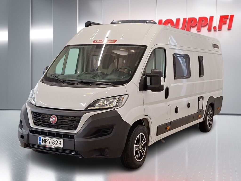 Challenger V217 2025 Valkoinen