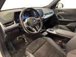 BMW iX1 2023 Valkoinen