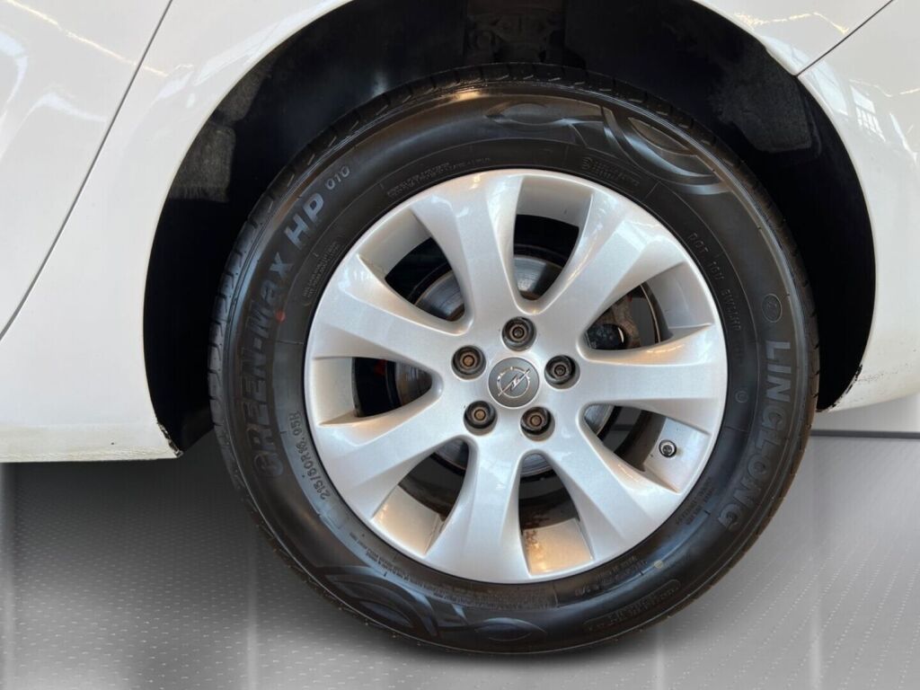 Opel Astra 2016 Valkoinen