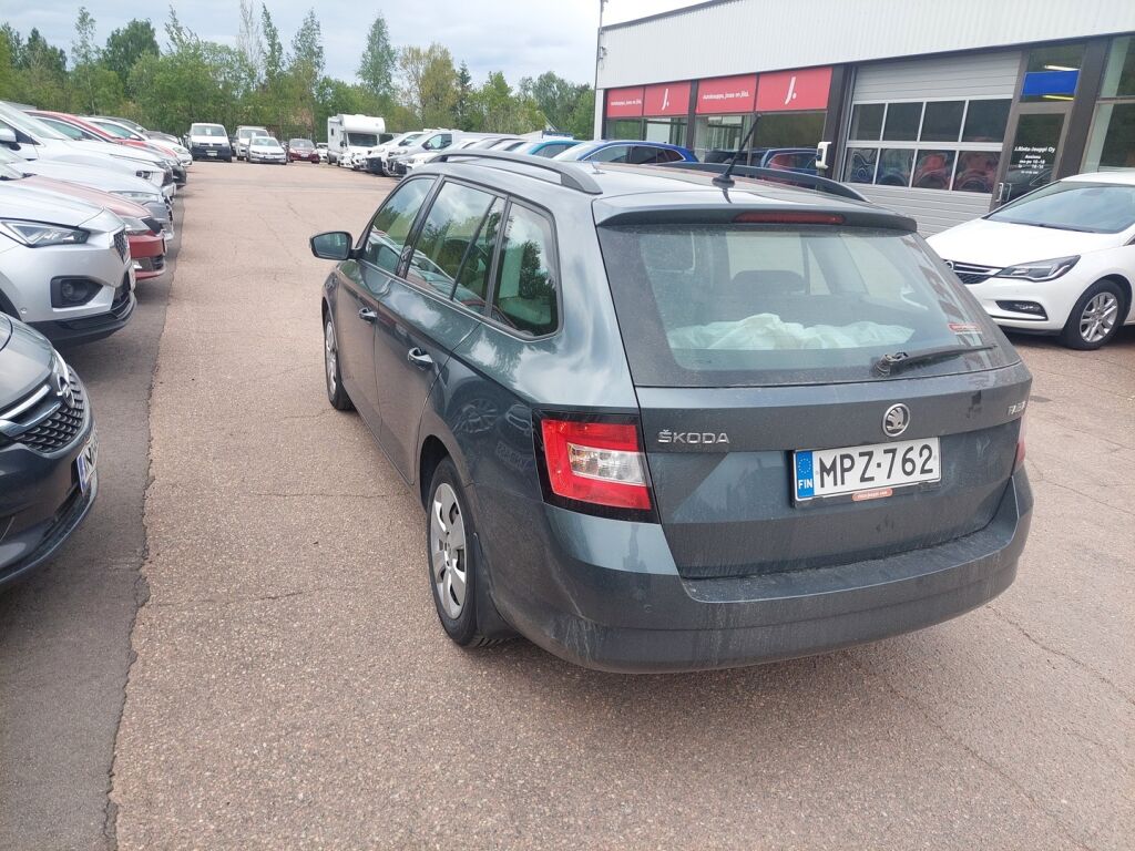 Skoda Fabia 2016 Harmaa