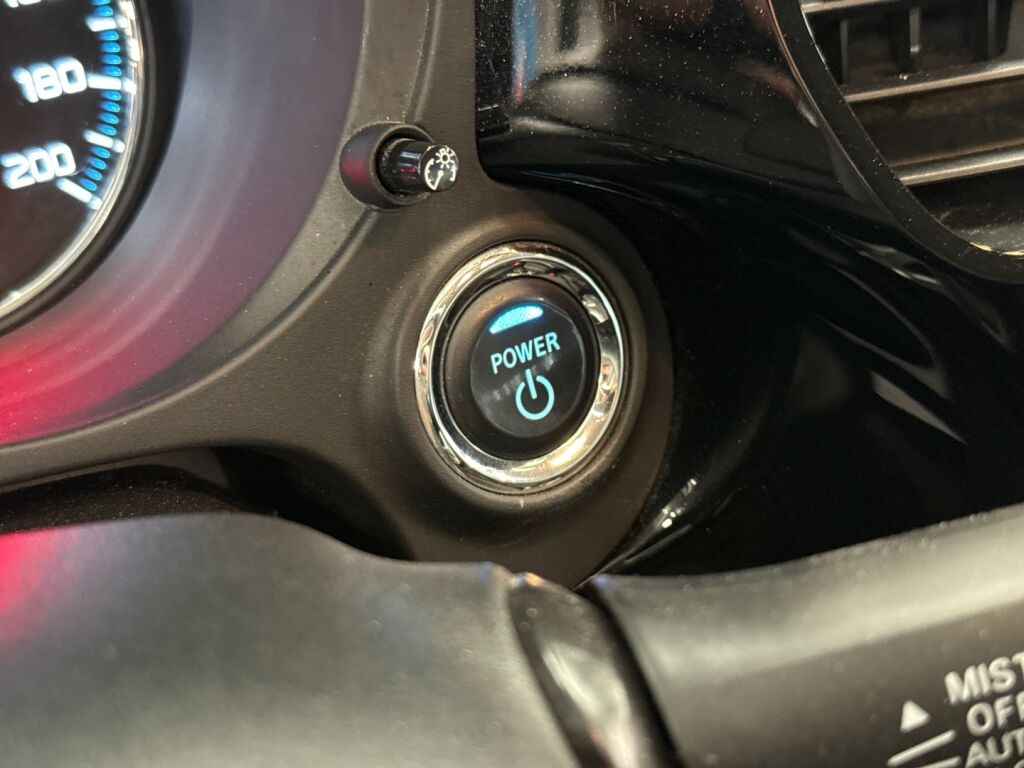 Mitsubishi Outlander PHEV 2020 Valkoinen