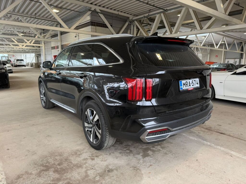 Kia Sorento 2021 Musta