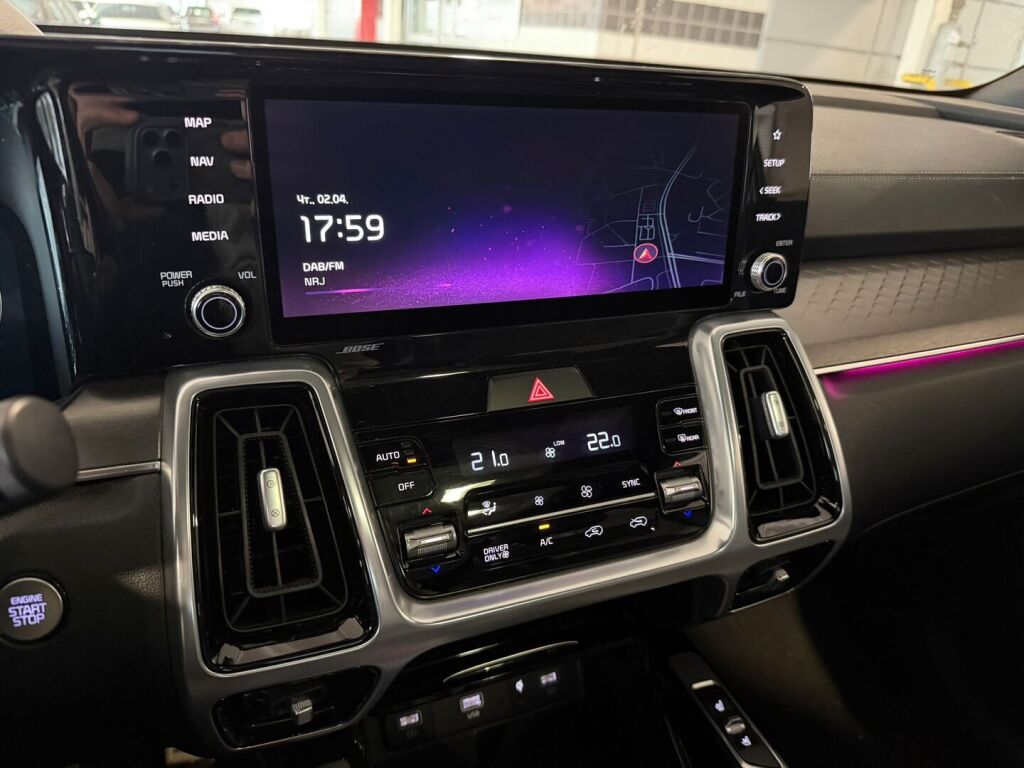 Kia Sorento 2021 Musta