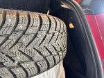 Peugeot 2008 2024 Metallinhohto Punainen