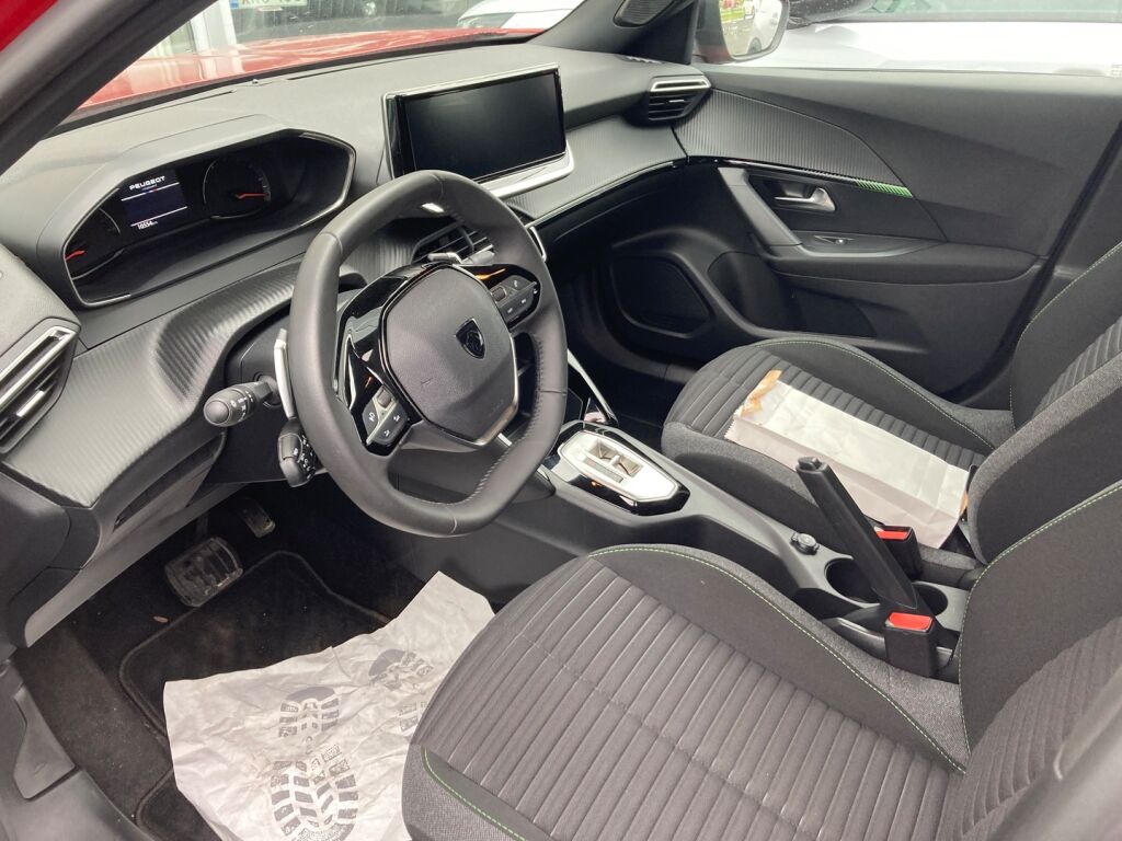 Peugeot 2008 2024 Metallinhohto Punainen