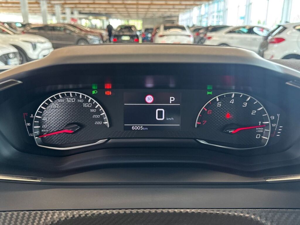 Peugeot 2008 2024 Valkoinen