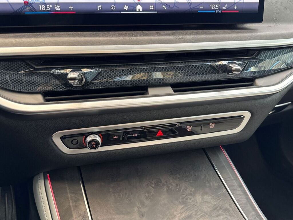 BMW X5 2024 Musta