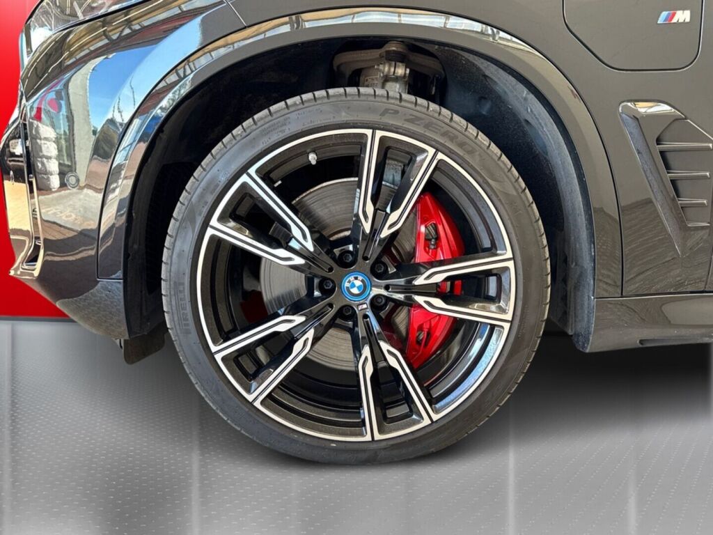 BMW X5 2024 Musta