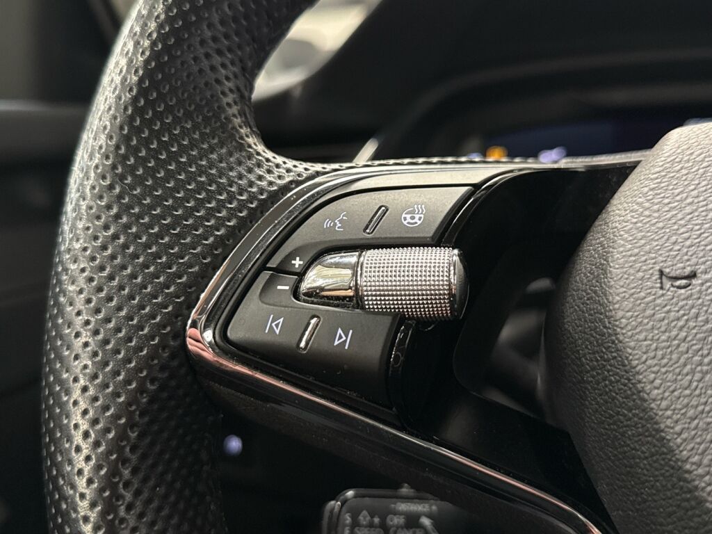 Skoda Octavia 2021 9