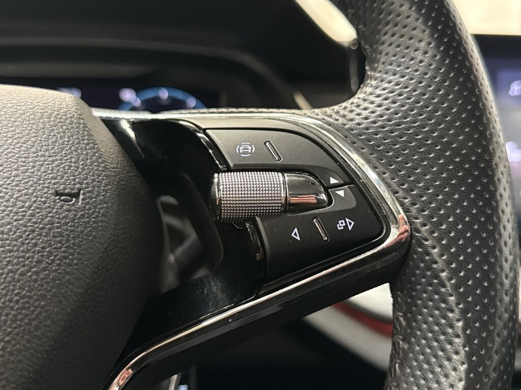 Skoda Octavia 2021 9