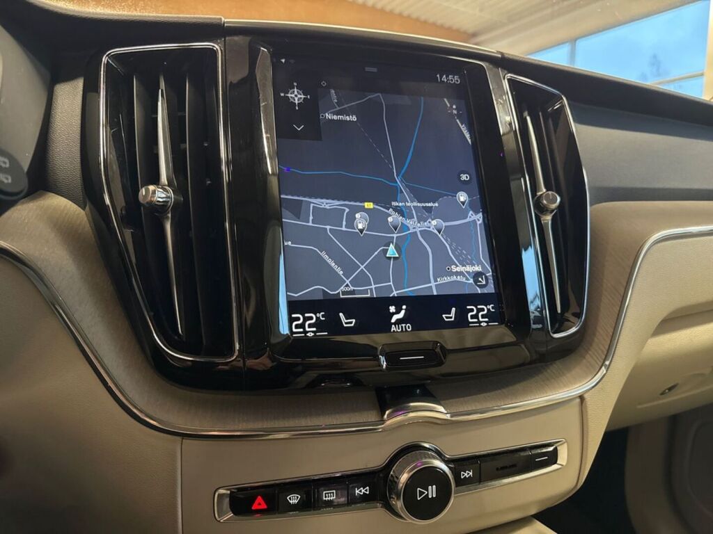 Volvo XC60 2018 Metallinhohto Punainen