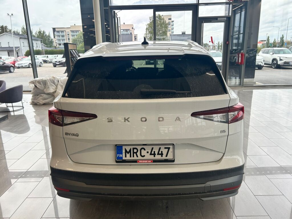 Skoda Enyaq 2024 Valkoinen