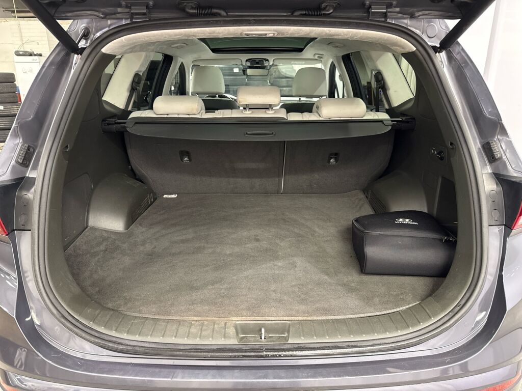 Hyundai Santa Fe 2021 Harmaa