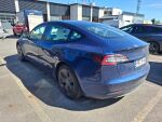 Tesla Model 3 2021 Metalli sininen
