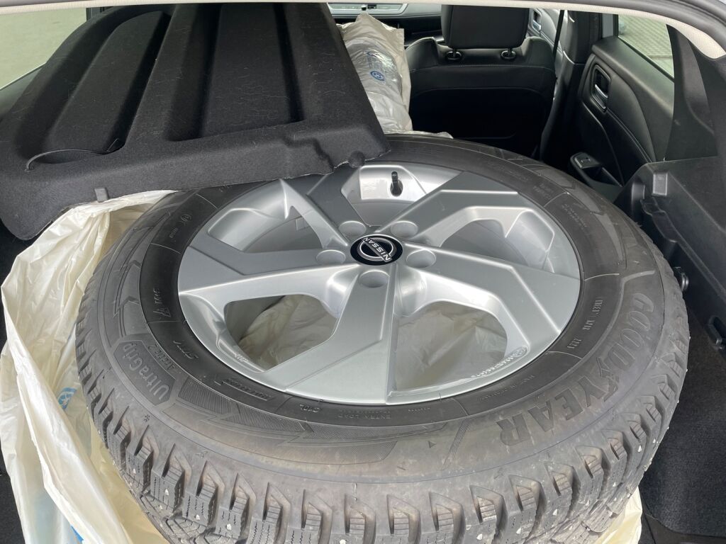 Nissan Qashqai 2025 Harmaa