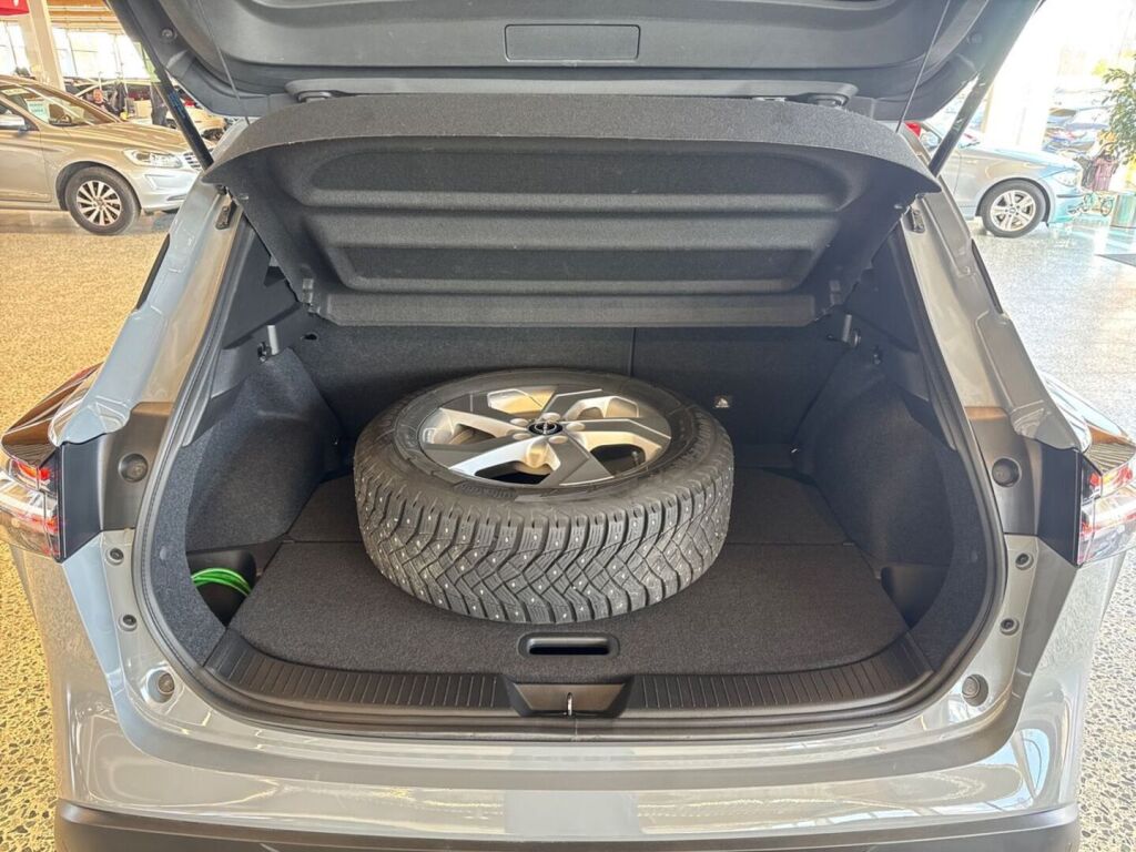 Nissan Qashqai 2025 Harmaa