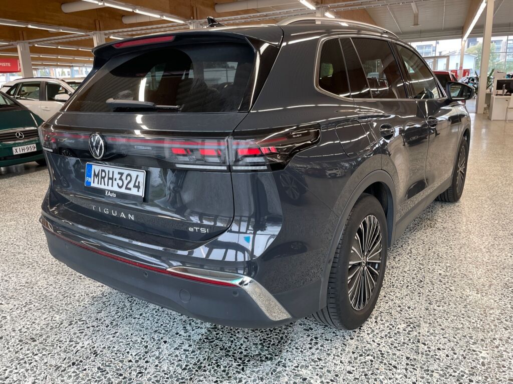 Volkswagen Tiguan 2025 met.harmaa