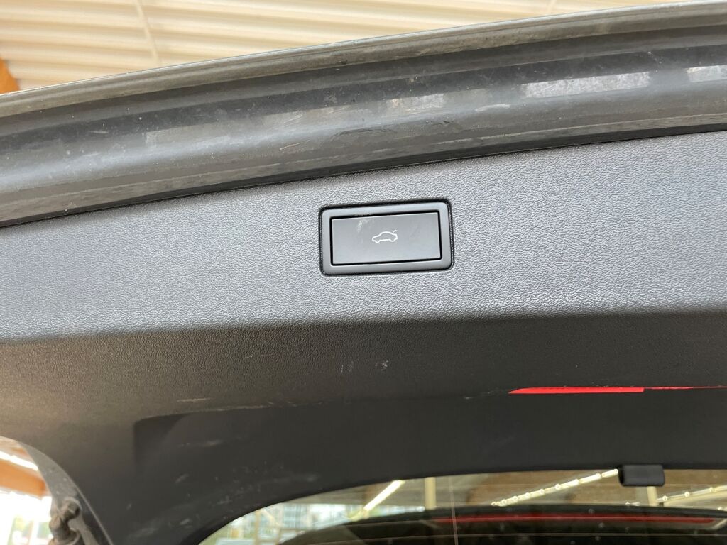 Volkswagen Tiguan 2025 met.harmaa