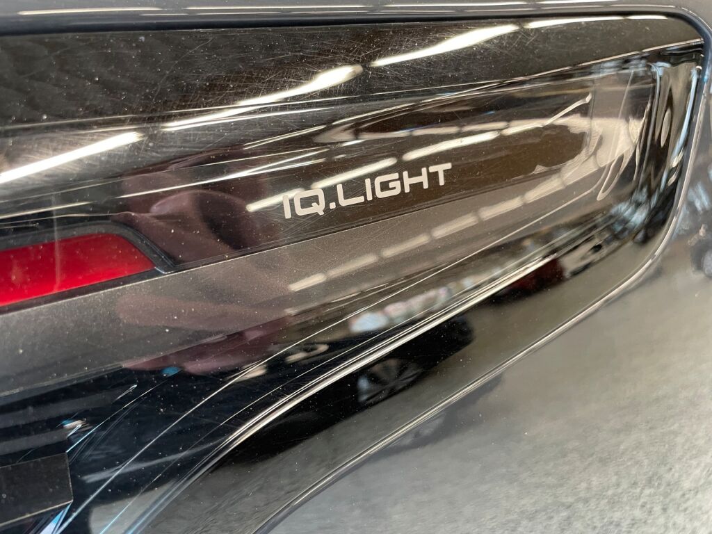 Volkswagen Tiguan 2025 met.harmaa